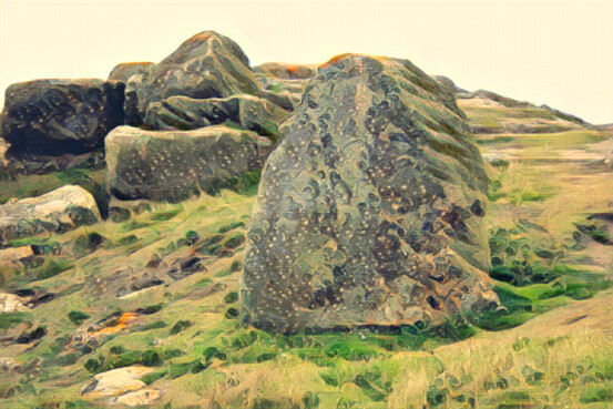 Propped gateway menhir at Carn Lês Boel