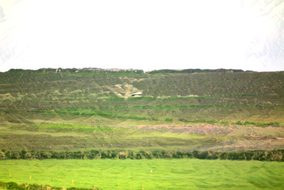 Chûn Castle with Chûn Quoit below