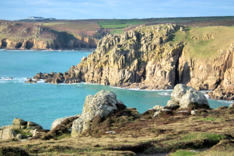 Carn Les Boel, a cliff sanctuary